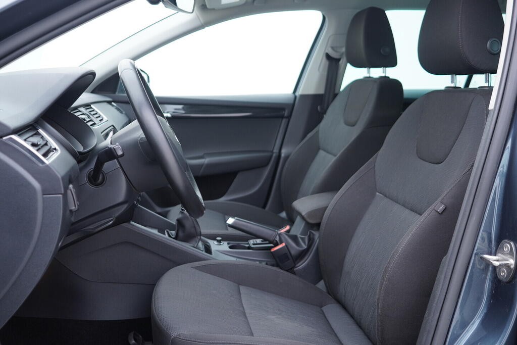 OV190V10282_23.webp_OCTAVIA Style 1.4 TSI 110 kW manuál