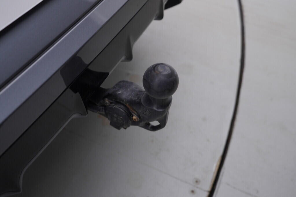 OV190V10283_45.webp_FORMENTOR VZ 2.0 TSI 180 kW automat, DPH