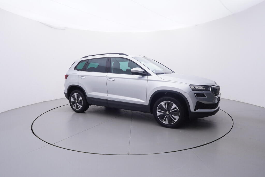 OV190V10284_16.webp_KAROQ Bussines 2.0 TDI 85 kW automat, DPH