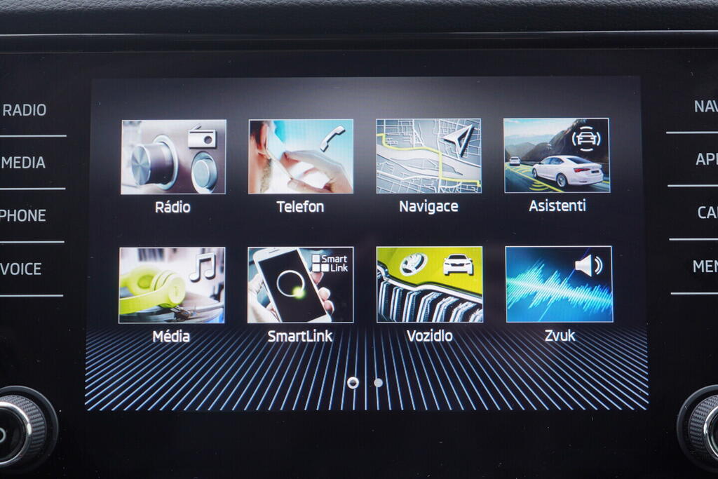 OV190V10284_29.webp_KAROQ Bussines 2.0 TDI 85 kW automat, DPH