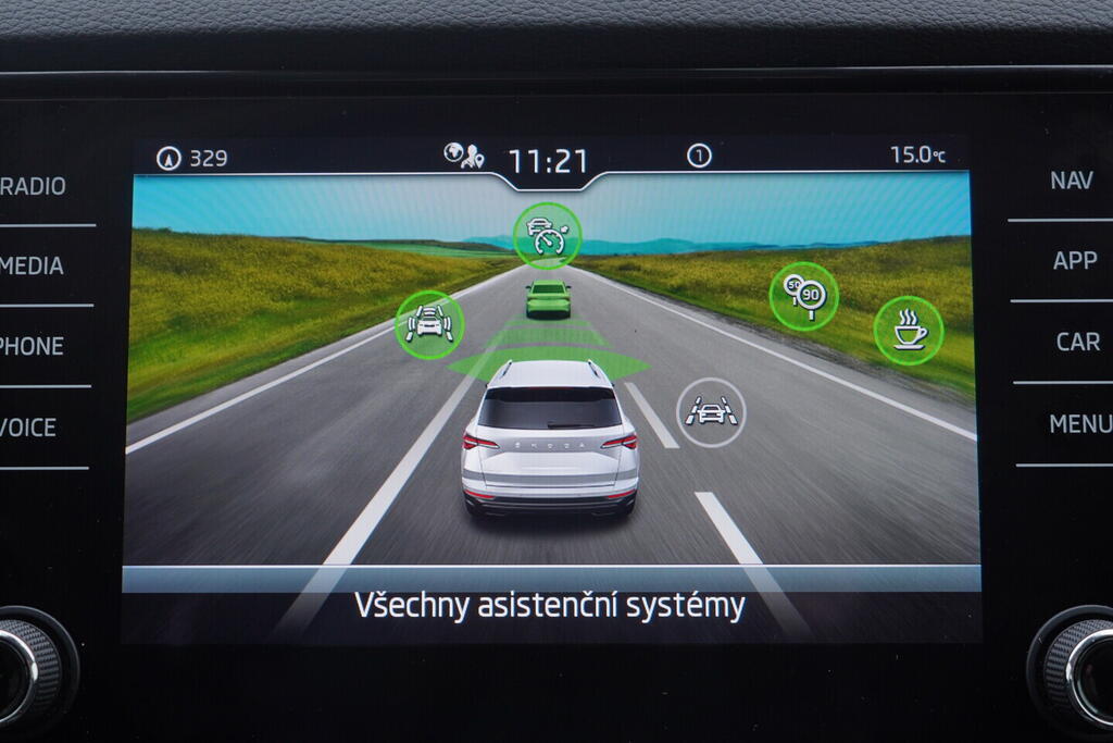 OV190V10284_30.webp_KAROQ Bussines 2.0 TDI 85 kW automat, DPH