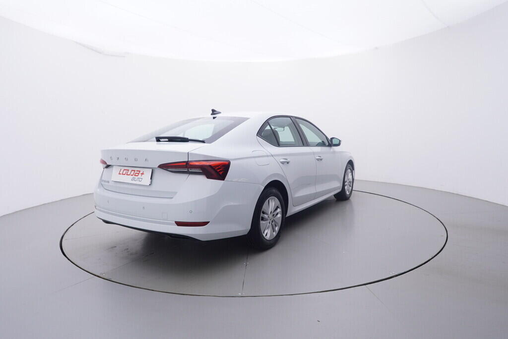 OV190V10288_14.webp_OCTAVIA Ambition 2.0 TDI 85 kW manuál, DPH