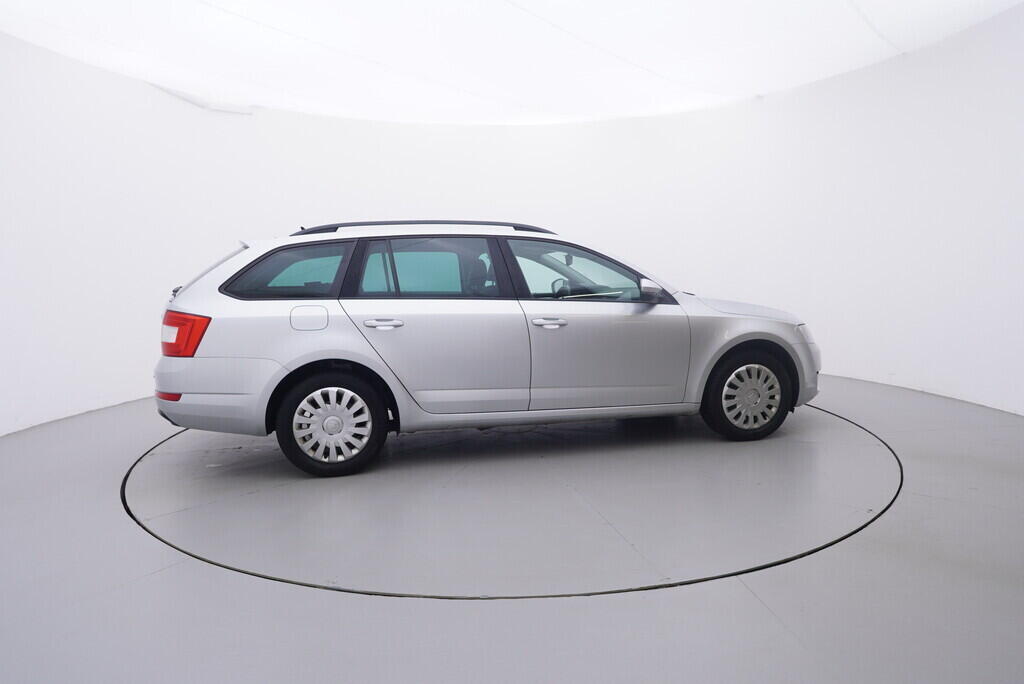 OV190V10289_15.webp_OCTAVIA Style 2.0 TDI 110 kW automat