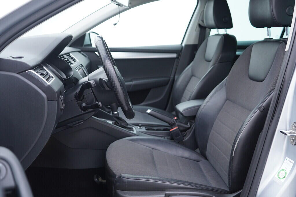 OV190V10289_23.webp_OCTAVIA Style 2.0 TDI 110 kW automat