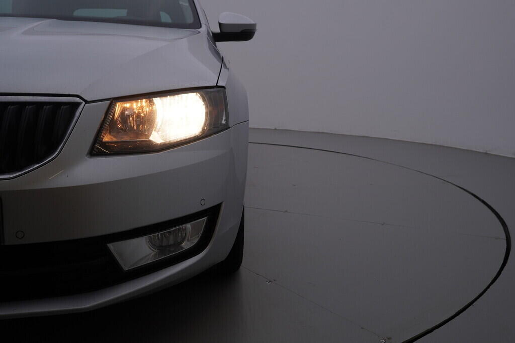 OV190V10289_43.webp_OCTAVIA Style 2.0 TDI 110 kW automat