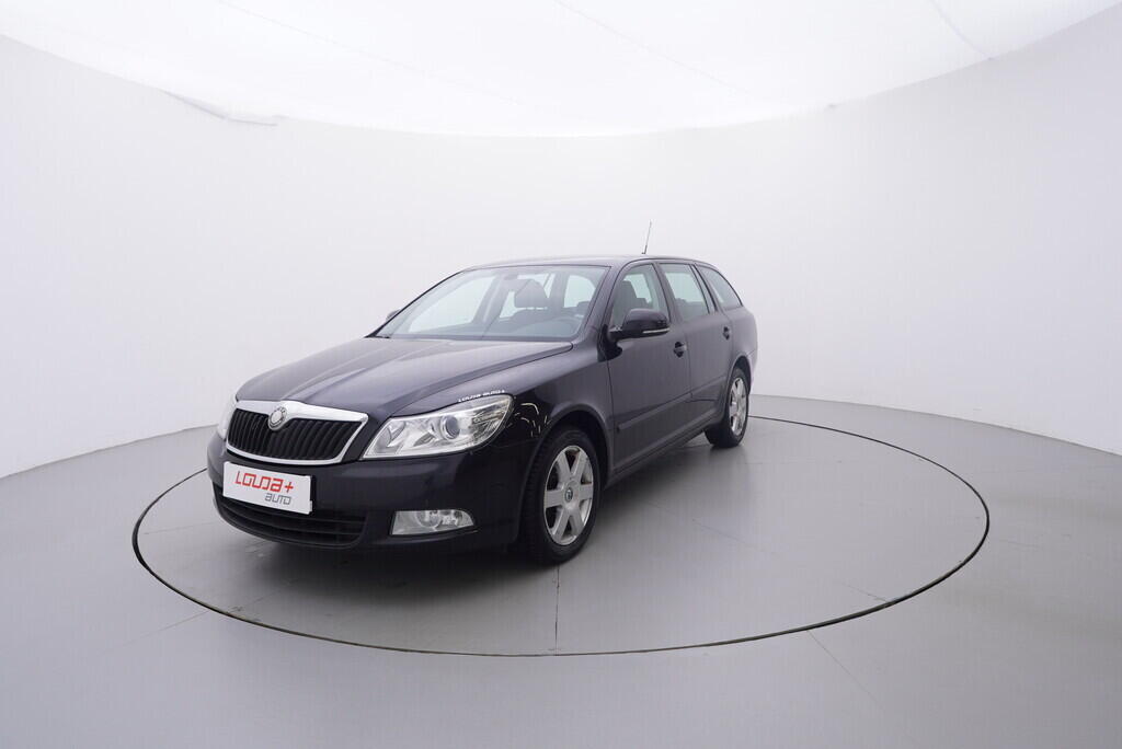 OV190V10295_10.webp_OCTAVIA Elegance 2.0 TDI 103 kW manuál