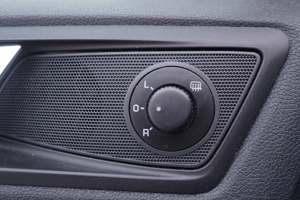 OV190V10295_21.webp_OCTAVIA Elegance 2.0 TDI 103 kW manuál