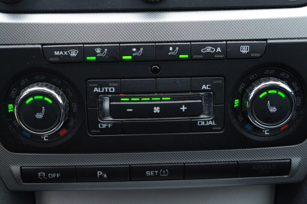 OV190V10295_32.webp_OCTAVIA Elegance 2.0 TDI 103 kW manuál