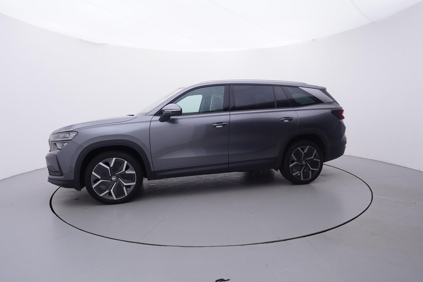 OV190V10301_11.webp_KODIAQ Selection 2.0 TDI 142 kW automat, DPH