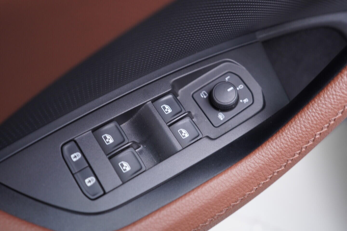 OV190V10301_20.webp_KODIAQ Selection 2.0 TDI 142 kW automat, DPH