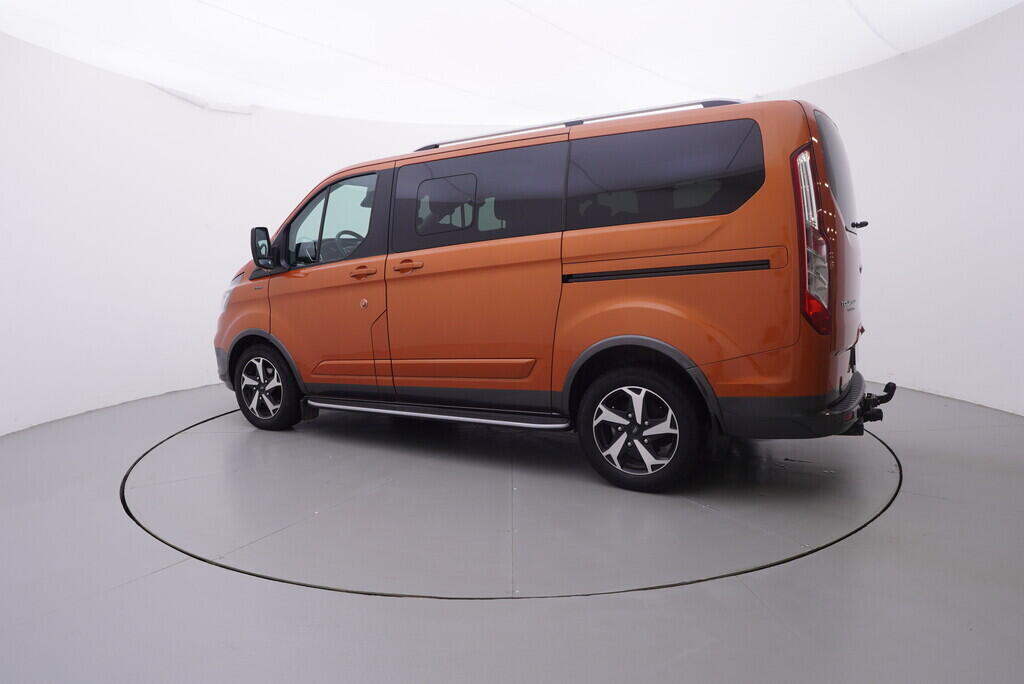 OV190V10302_12.webp_TOURNEO CUSTOM Active 2.0 EcoBlue 136 kW automat, DPH