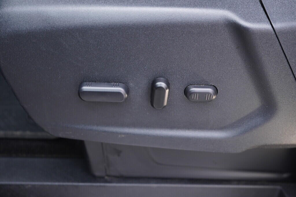 OV190V10302_21.webp_TOURNEO CUSTOM Active 2.0 EcoBlue 136 kW automat, DPH