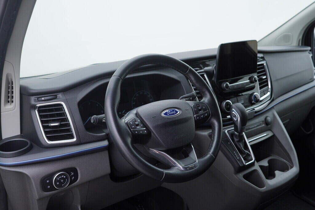 OV190V10302_22.webp_TOURNEO CUSTOM Active 2.0 EcoBlue 136 kW automat, DPH