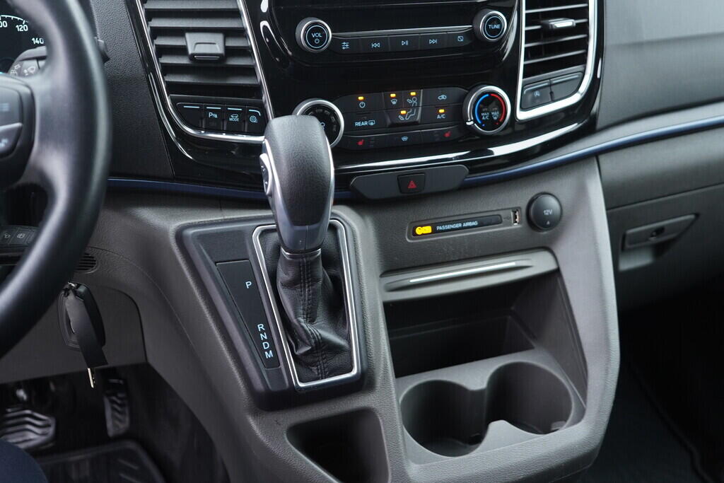 OV190V10302_34.webp_TOURNEO CUSTOM Active 2.0 EcoBlue 136 kW automat, DPH