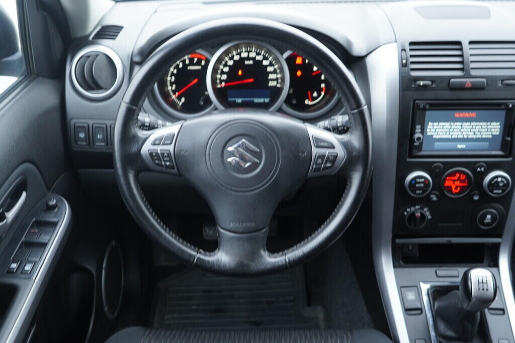 OV190V10303_26.webp_GRAND VITARA  2.4 J24B 124 kW manuál