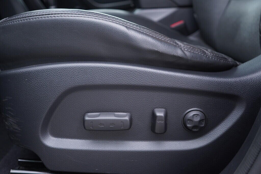 OV190V10304_22.webp_GRAND SANTA FE Executive 2.2  _ kW automat