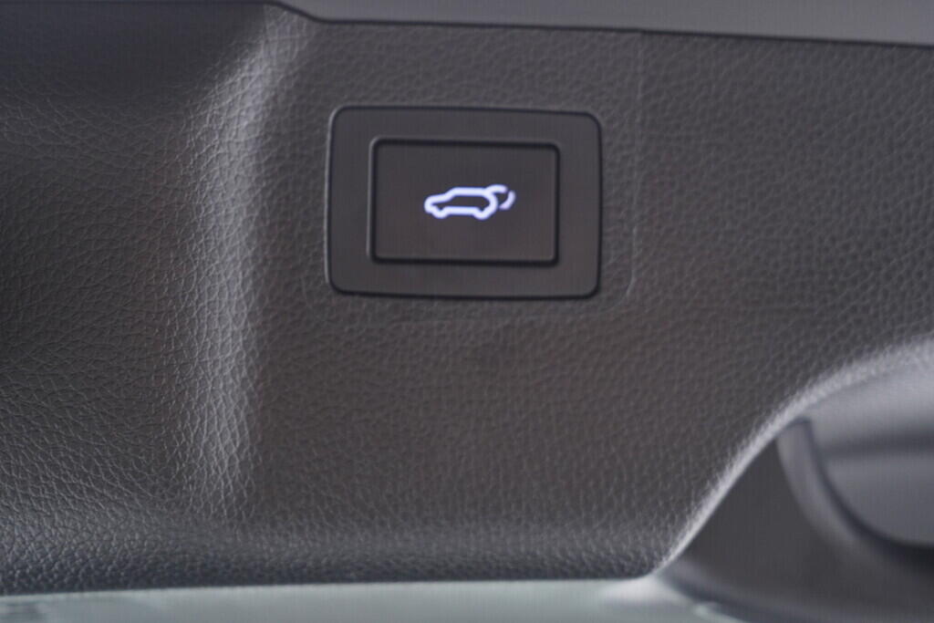 OV190V10304_36.webp_GRAND SANTA FE Executive 2.2  _ kW automat