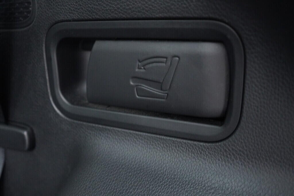 OV190V10304_40.webp_GRAND SANTA FE Executive 2.2  _ kW automat