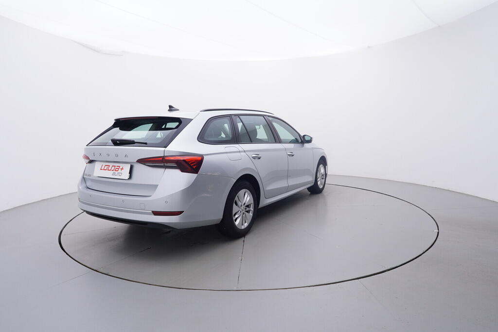 OV190V10306_14.webp_OCTAVIA Ambition 2.0 TDI 85 kW manuál