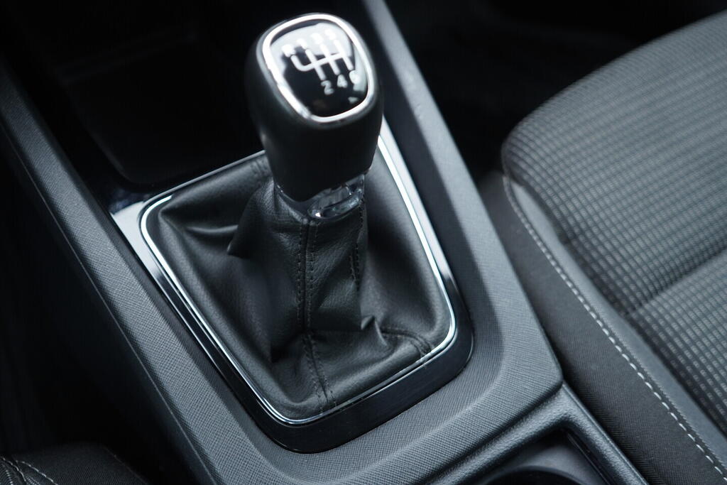 OV190V10306_35.webp_OCTAVIA Ambition 2.0 TDI 85 kW manuál