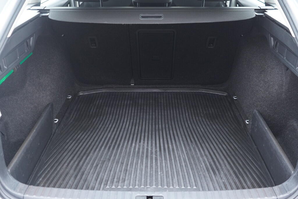 OV190V10306_39.webp_OCTAVIA Ambition 2.0 TDI 85 kW manuál