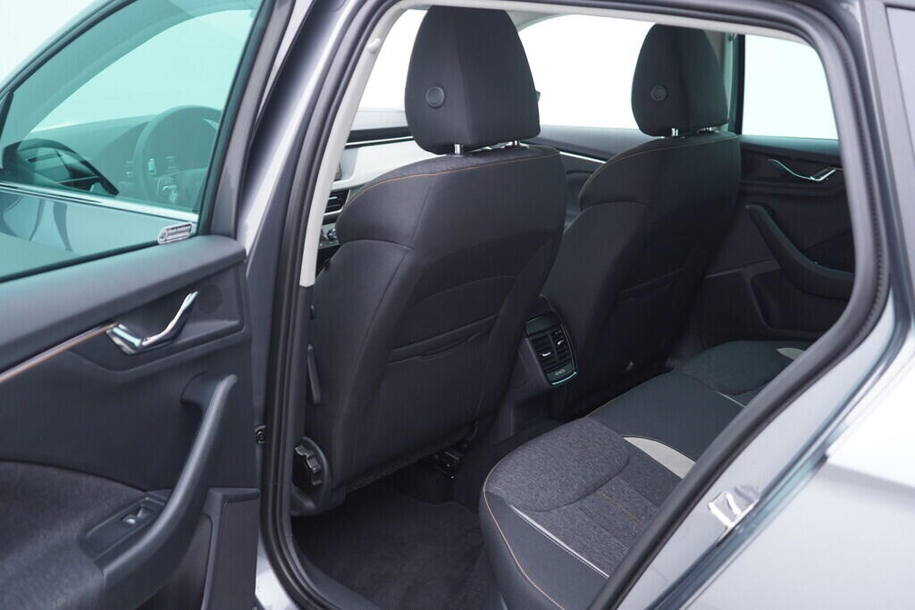 OV190V10308_33.webp_SCALA Top Selection 1.0 TSI 85 kW manuál, DPH