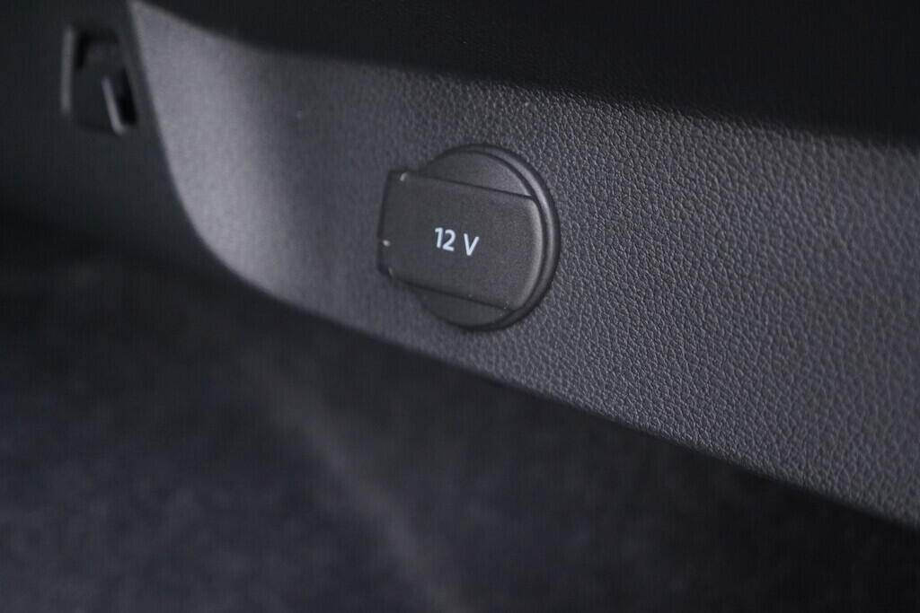 OV190V10308_37.webp_SCALA Top Selection 1.0 TSI 85 kW manuál, DPH