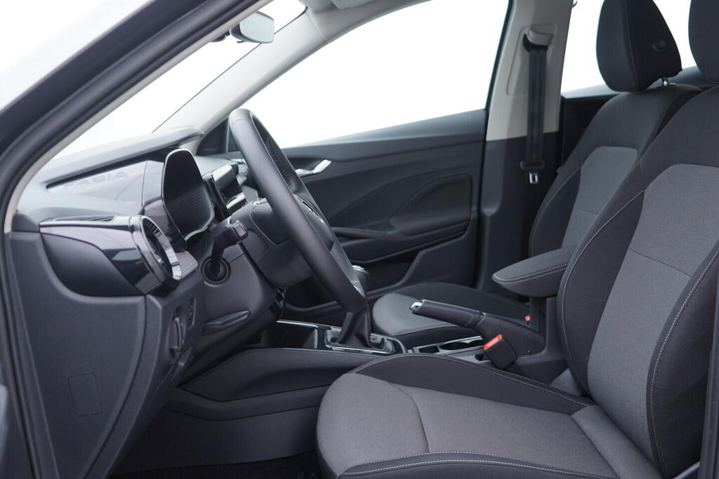 OV190V10309_22.webp_FABIA Selection 1.0 MPI 59 kW manuál, DPH