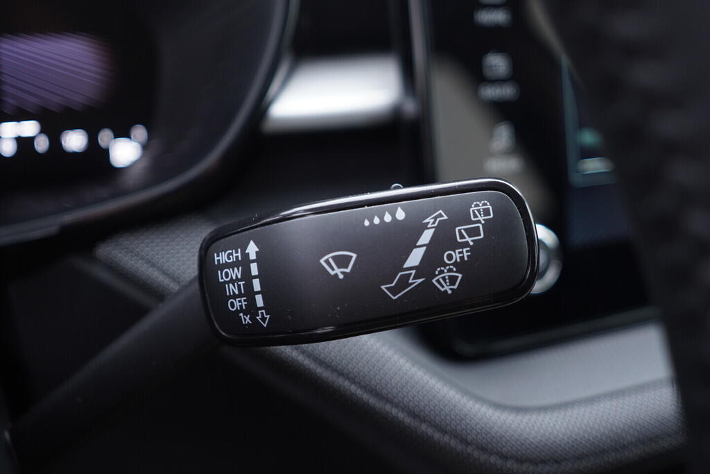 OV190V10309_24.webp_FABIA Selection 1.0 MPI 59 kW manuál, DPH