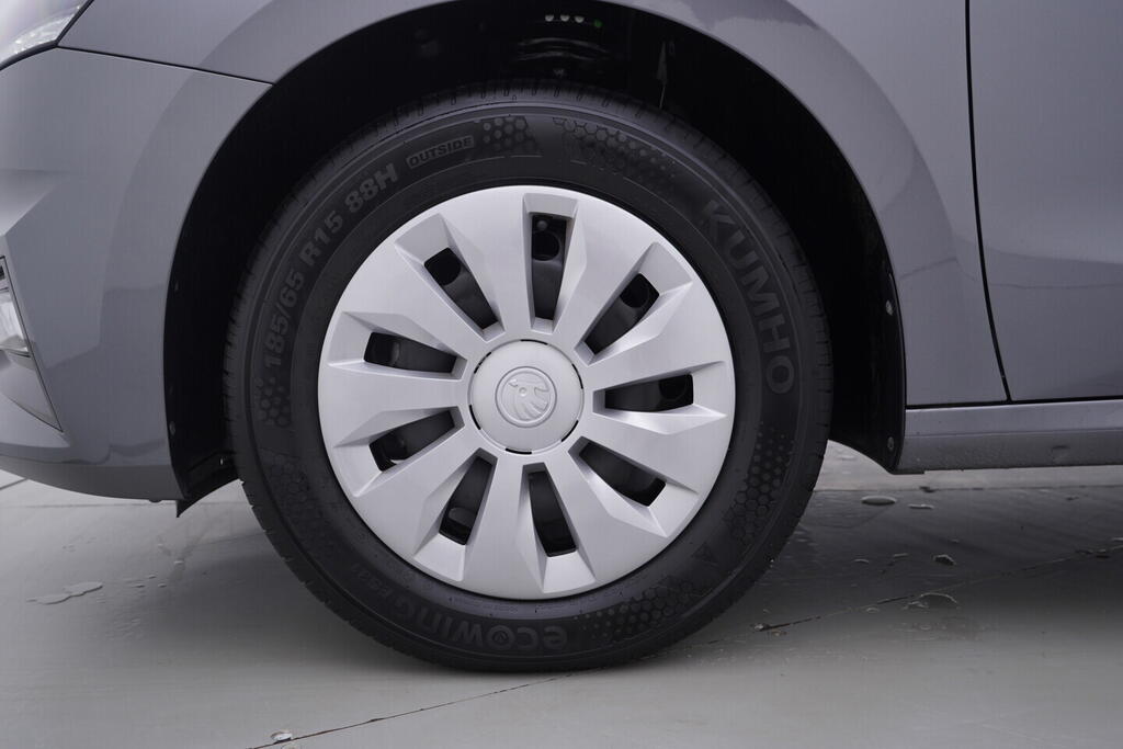 OV190V10309_37.webp_FABIA Selection 1.0 MPI 59 kW manuál, DPH