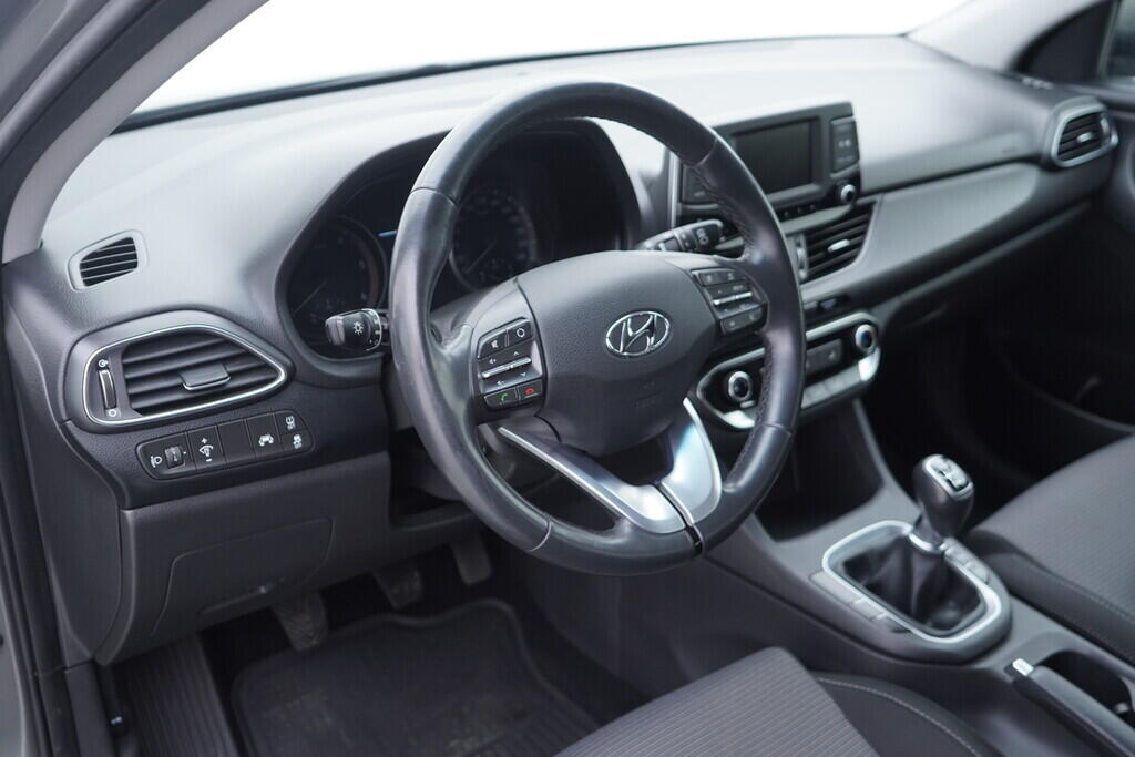 OV190V10310_21.webp_I30 Start 1.6  85 kW manuál