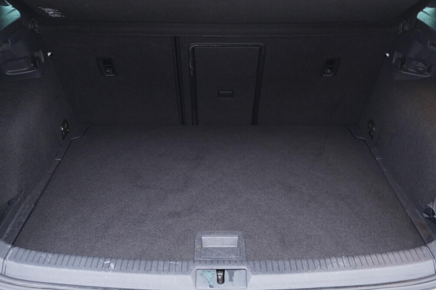 OV190V10311_37.webp_GOLF Highline 1.4 TSI 110 kW manuál