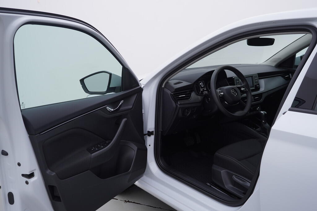 OV190V10314_18.webp_SCALA Ambition 1.5 TSI 110 kW automat, DPH