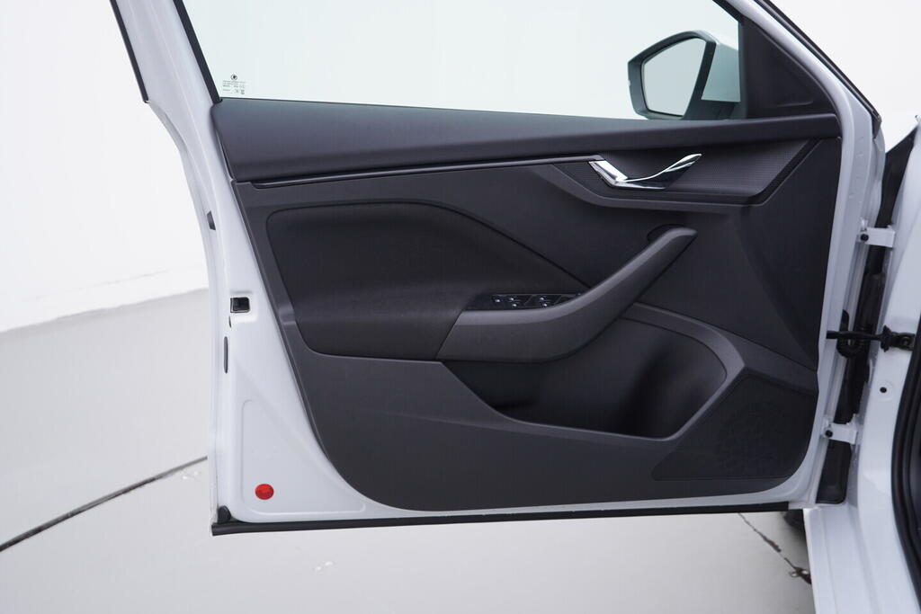 OV190V10314_19.webp_SCALA Ambition 1.5 TSI 110 kW automat, DPH