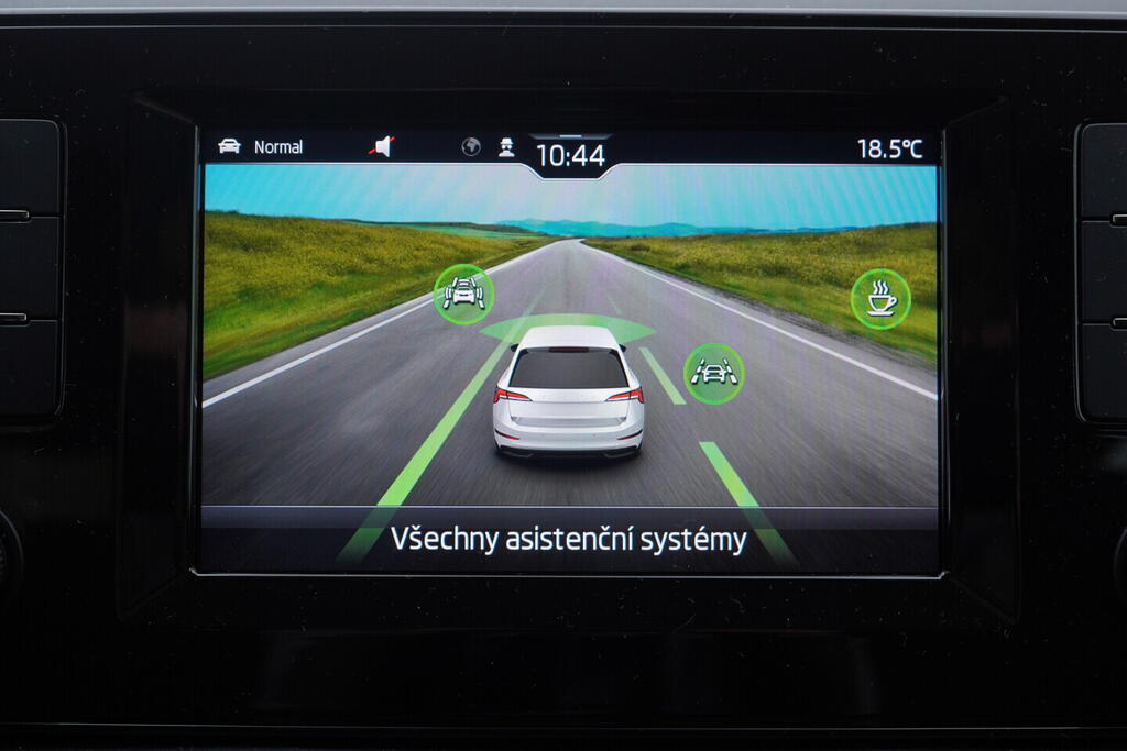 OV190V10314_28.webp_SCALA Ambition 1.5 TSI 110 kW automat, DPH