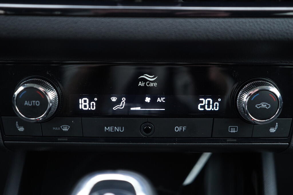 OV190V10314_31.webp_SCALA Ambition 1.5 TSI 110 kW automat, DPH