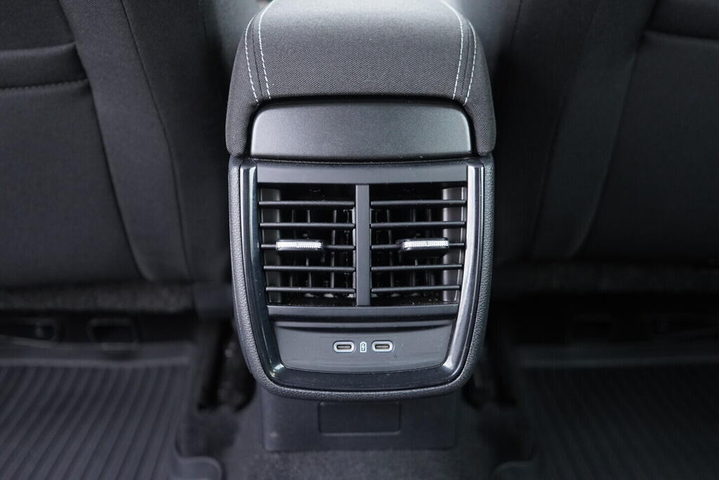 OV190V10314_34.webp_SCALA Ambition 1.5 TSI 110 kW automat, DPH