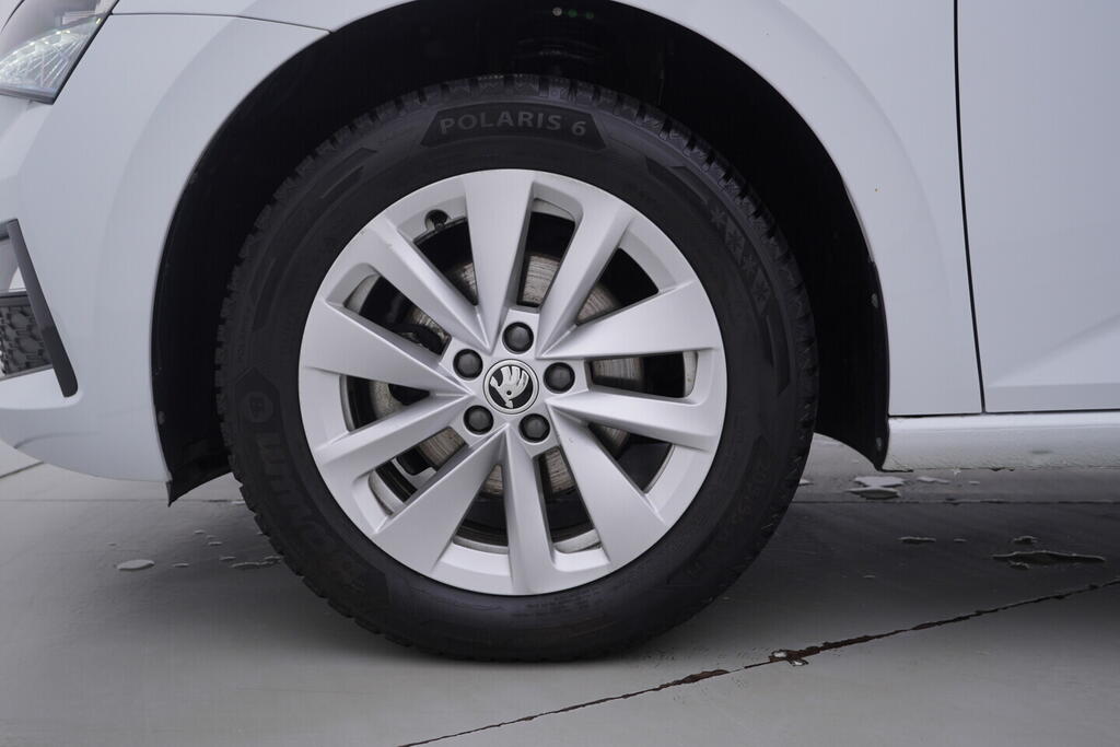 OV190V10314_39.webp_SCALA Ambition 1.5 TSI 110 kW automat, DPH