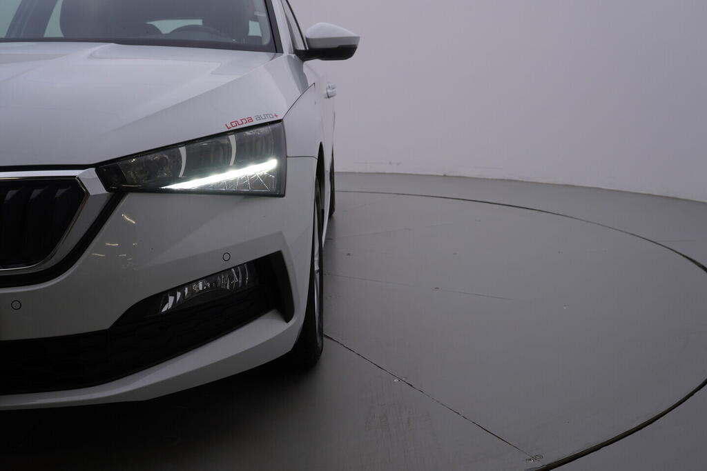 OV190V10314_42.webp_SCALA Ambition 1.5 TSI 110 kW automat, DPH