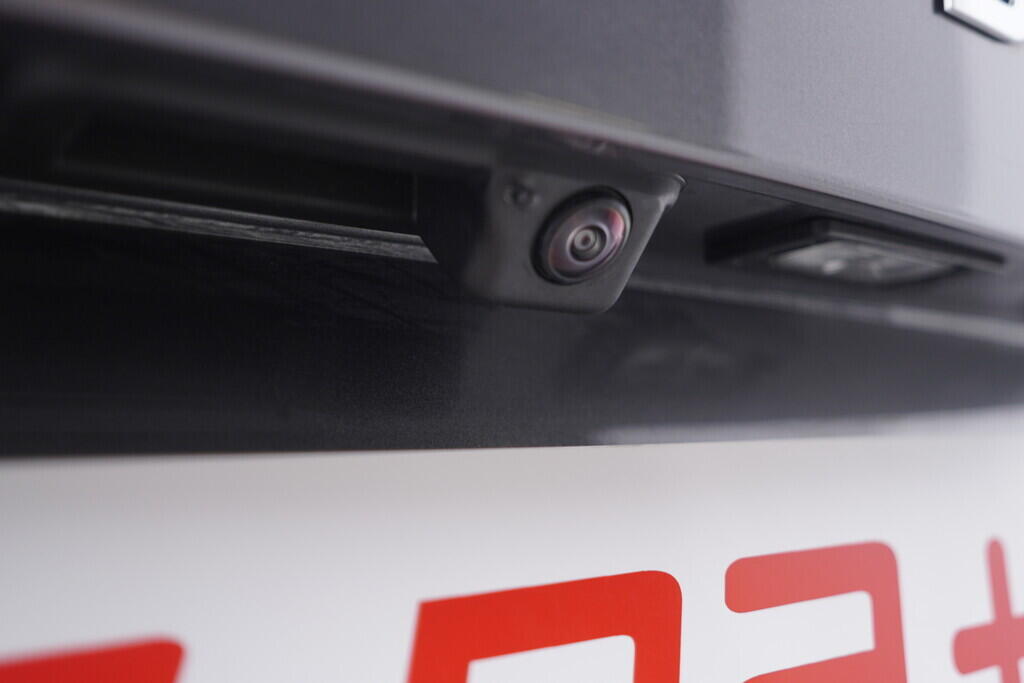 OV190V10322_42.webp_OCTAVIA Top Selection 2.0 TDI 110 kW automat, DPH