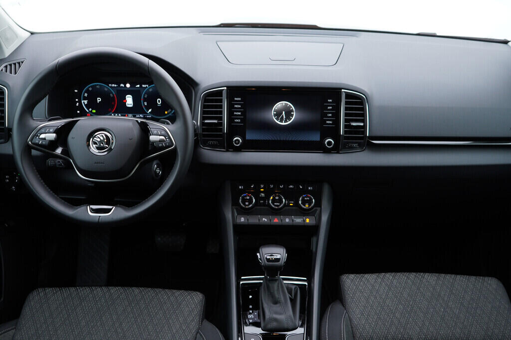 OV190V10323_26.webp_KAROQ Selection 1.5 TSI 110 kW automat, DPH