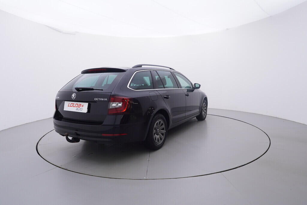 OV190V10328_14.webp_OCTAVIA Style 1.4 TSI 110 kW automat