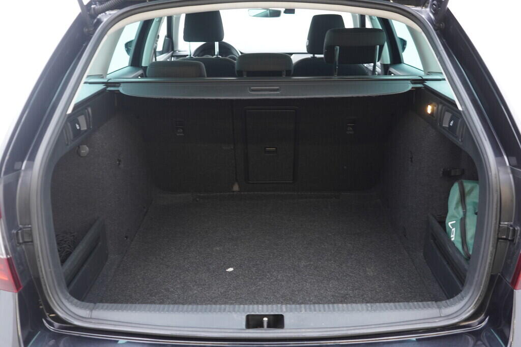 OV190V10328_37.webp_OCTAVIA Style 1.4 TSI 110 kW automat