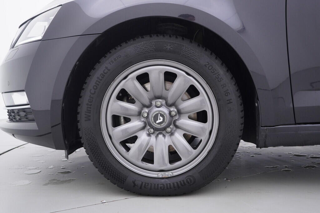 OV190V10328_40.webp_OCTAVIA Style 1.4 TSI 110 kW automat