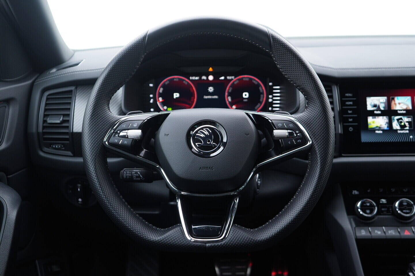 OV190V10330_29.webp_KODIAQ SportLine 2.0 TDI 147 kW automat, DPH