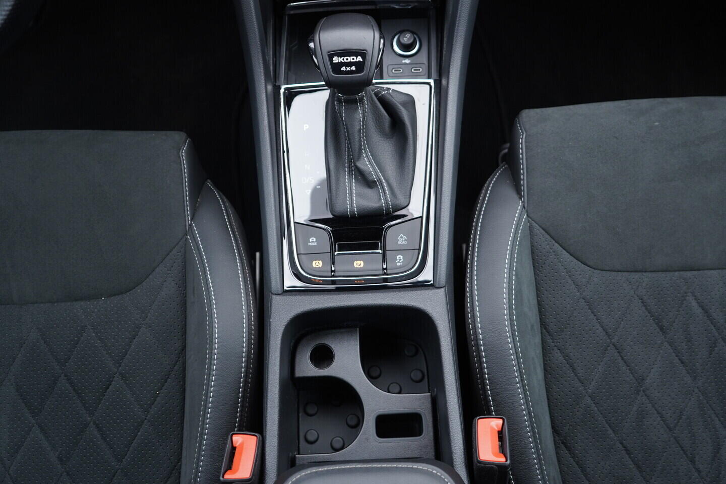 OV190V10330_36.webp_KODIAQ SportLine 2.0 TDI 147 kW automat, DPH