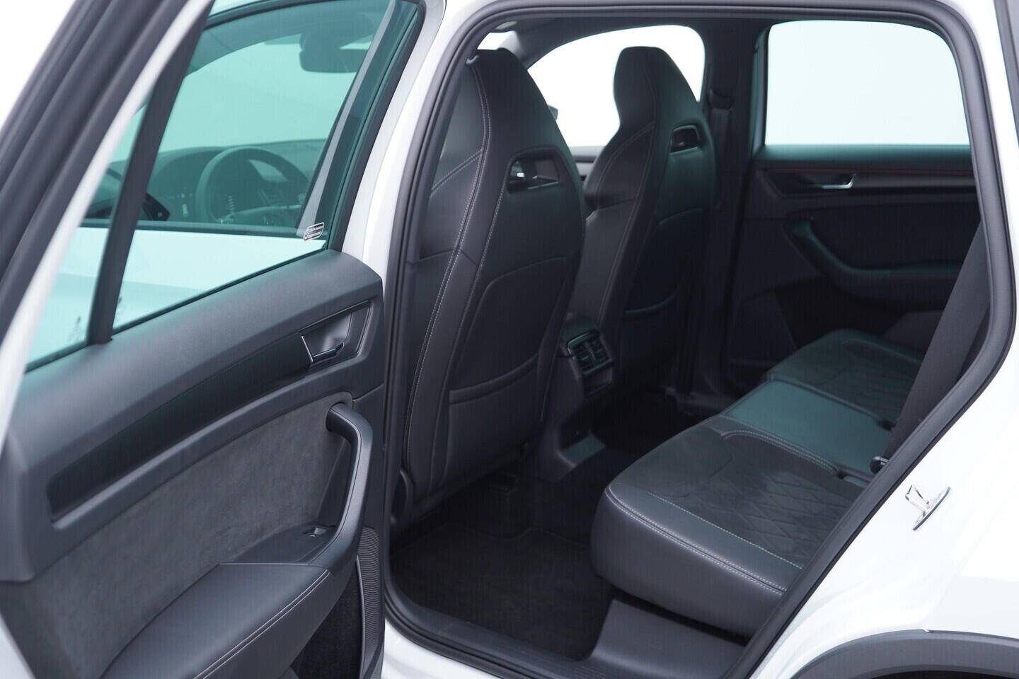 OV190V10330_38.webp_KODIAQ SportLine 2.0 TDI 147 kW automat, DPH