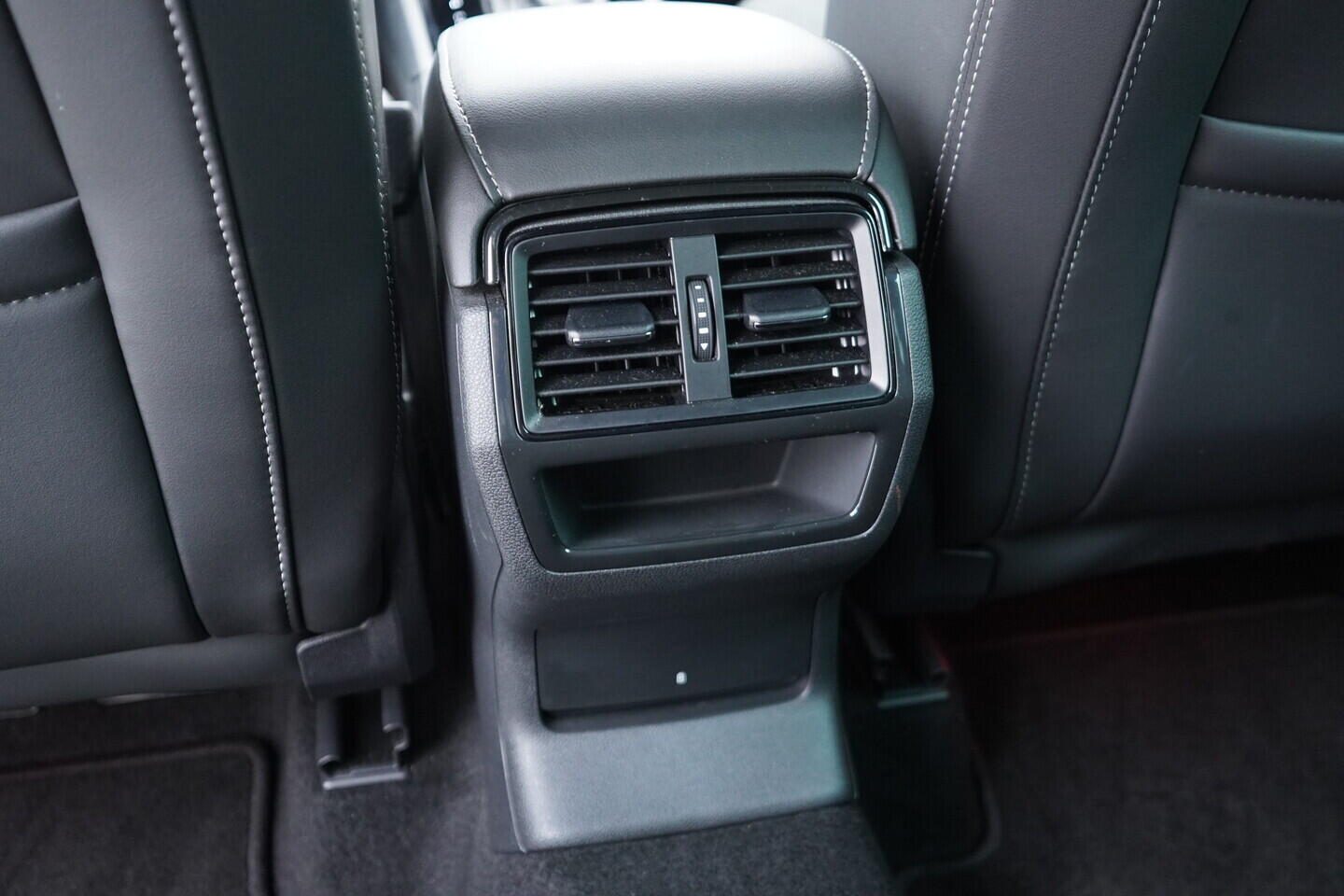 OV190V10330_39.webp_KODIAQ SportLine 2.0 TDI 147 kW automat, DPH