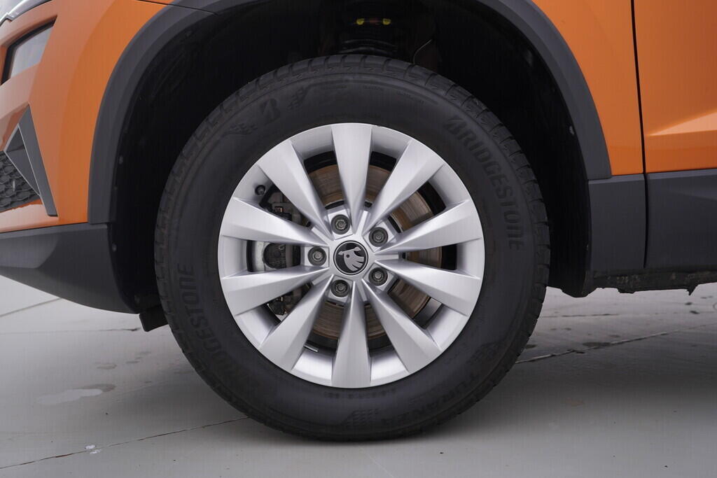 OV190V10331_39.webp_KAROQ Selection 2.0 TDI 85 kW manuál, DPH