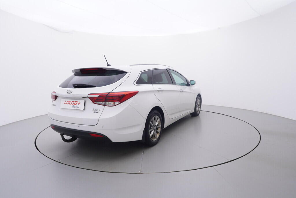 OV190V10332_14.webp_I40  1.7 CRDi  104 kW manuál